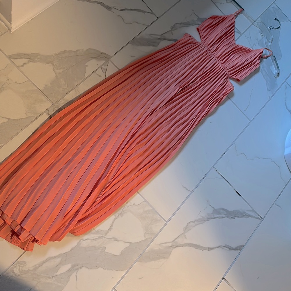 Express xs maxi dress. New with tag.